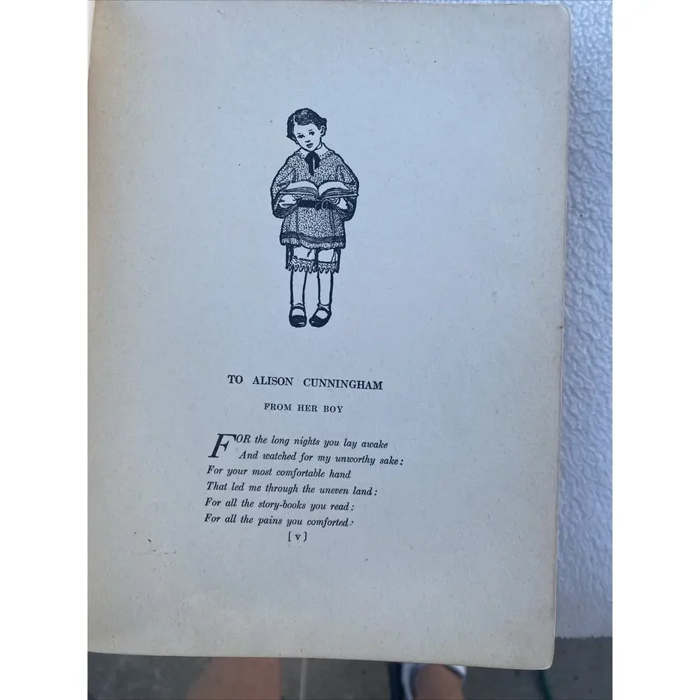 A Child's Garden of Verses. Robert Louis Smith Stevenson. Hard Cover. 1905/1946